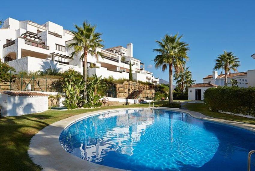 Luxury Apartment Set In Dona Julia Golf Course Casares Exterior foto